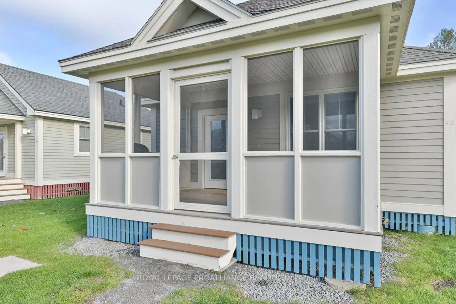 48 Meadow View Lane photo 3