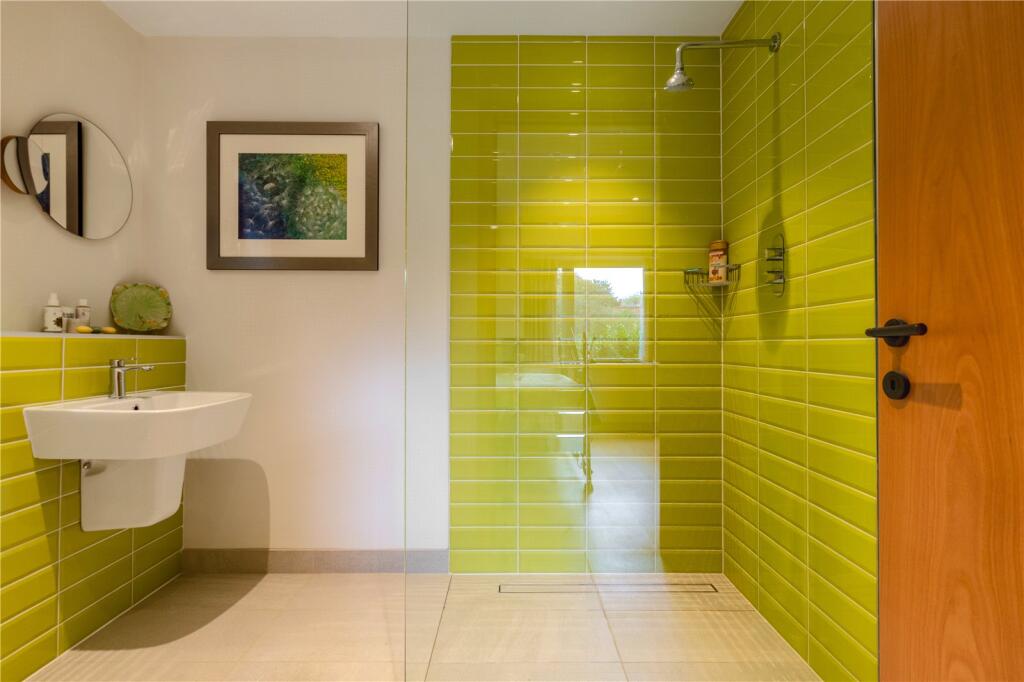 Additional image 16 of Impressive modern house in Shepton Mallet