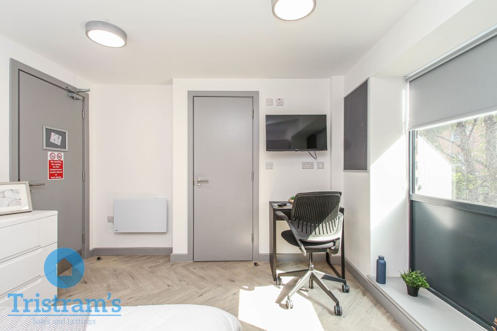 Additional image 9 of 6 bed shared accommodation to rent6Bed 6Bath Talbot Street, City Centre NG1