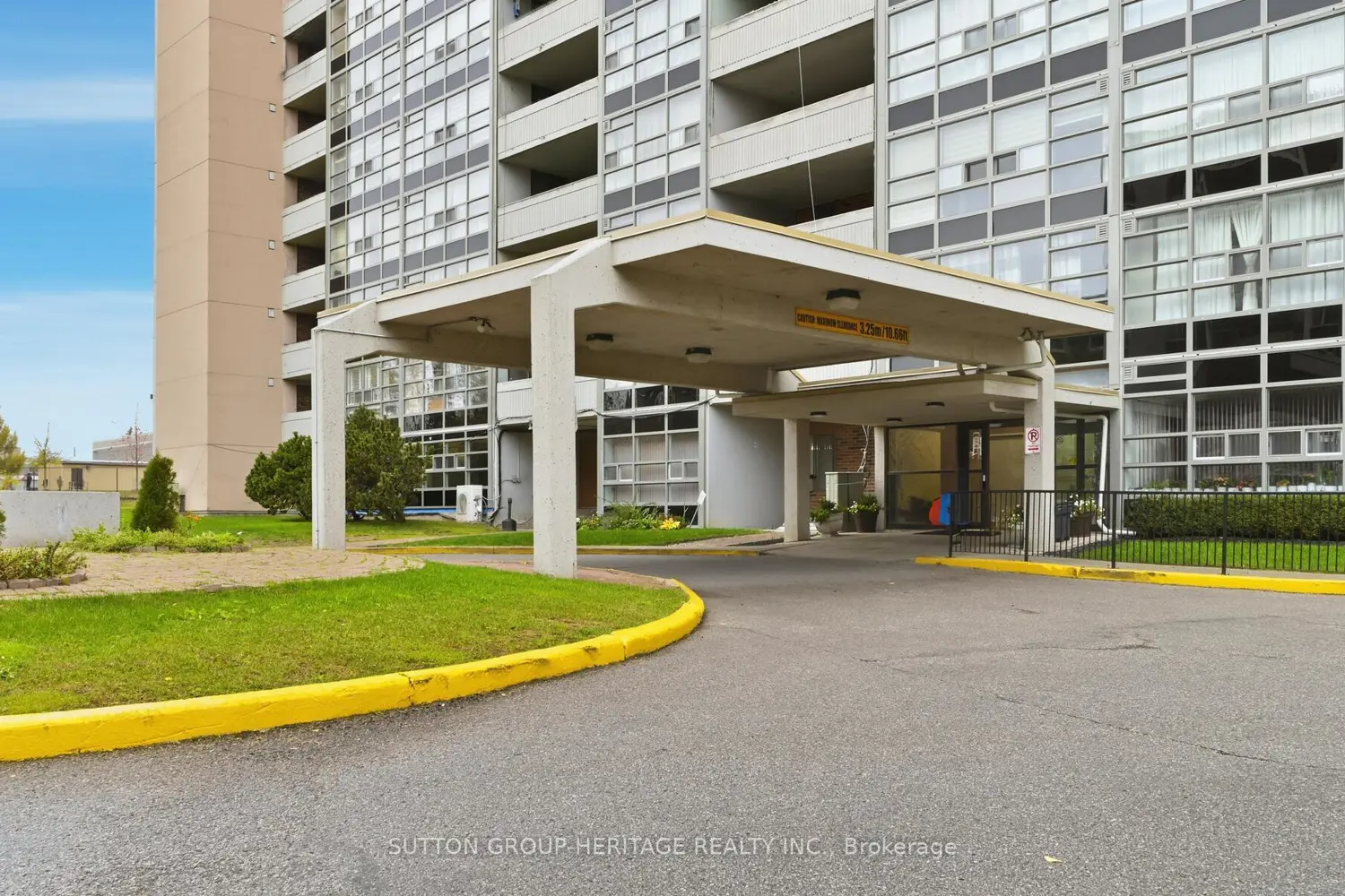 Additional image 5 of 3380 Eglinton Avenue 2007