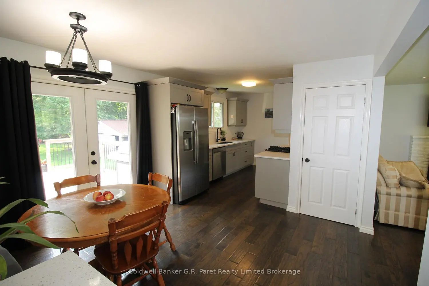 Additional image 16 of 104 Simcoe Crescent