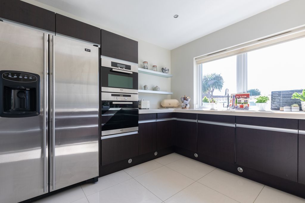 Additional image 13 of 4 bed detached house to rent4 Clos De La Bliase, St. Helier, Jersey JE2