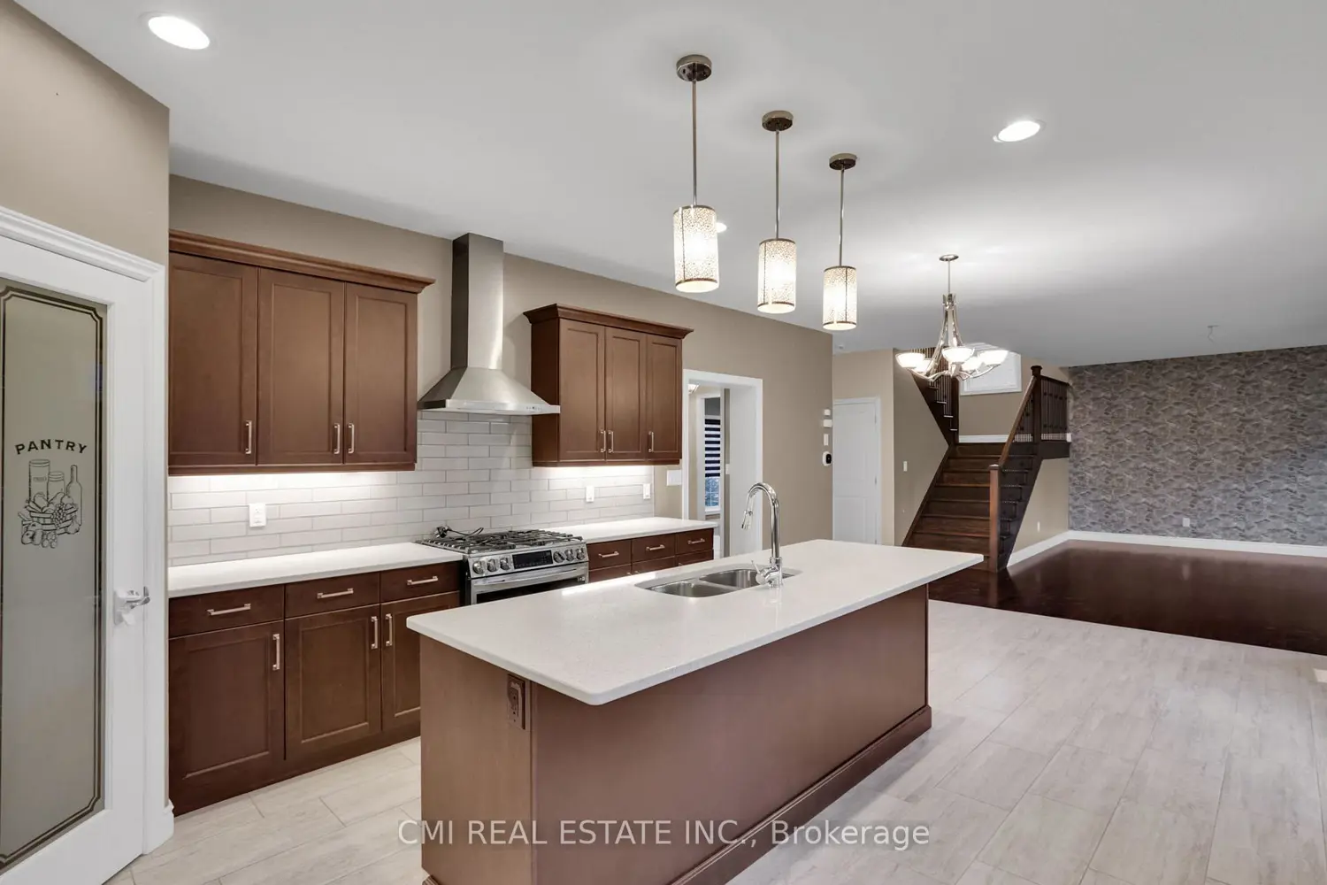 Additional image 4 of 212 Jasmine Drive