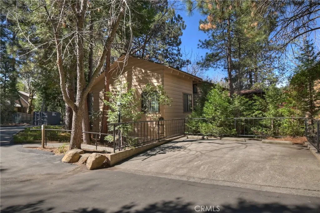 Additional image 39 of 27821 Peninsula Dr. #416, Lake Arrowhead, CA 92352