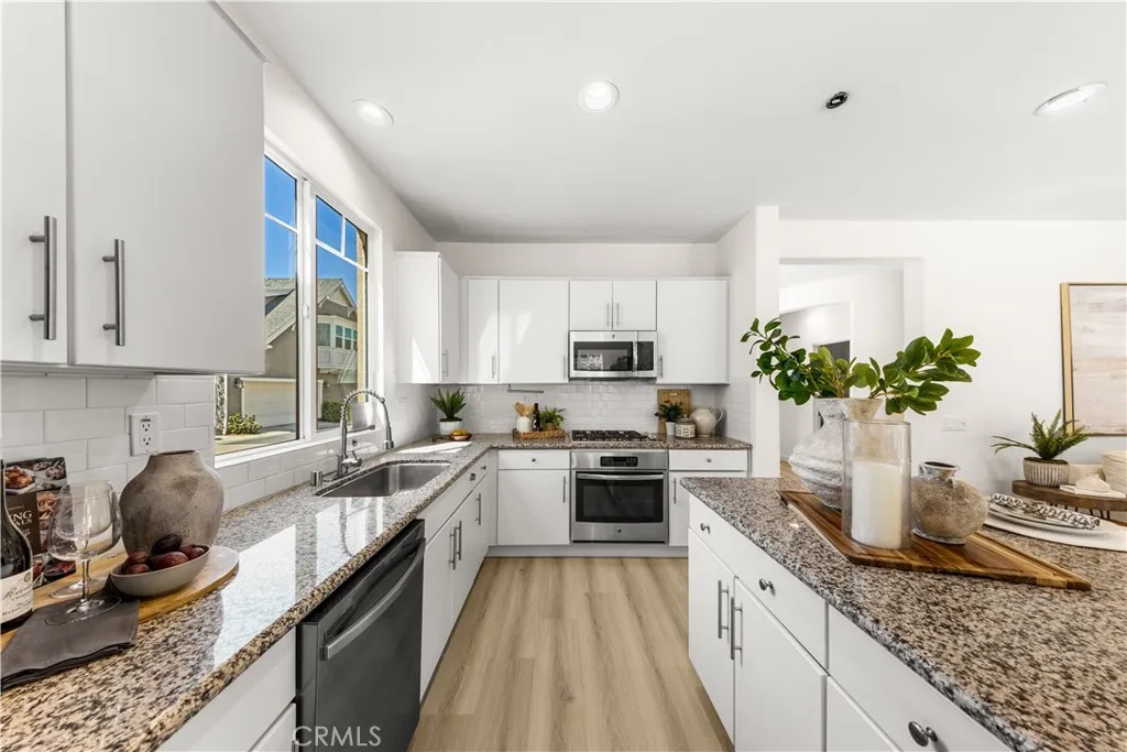 Additional image 50 of 114 Cultivate, Irvine, CA 92618