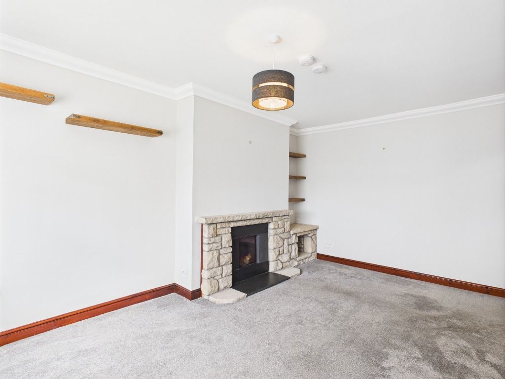 Additional image 3 of 3 bed semi-detached house to rentLoch Park Avenue, Carluke ML8