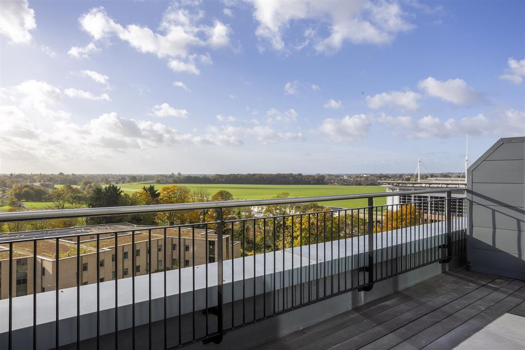 Additional image 13 of 3 bed flat to rentThe Residence, Bishopthorpe Road, York YO23