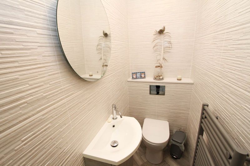 Additional image 12 of 4 bed terraced house to rentYeates Court, Clevedon BS21