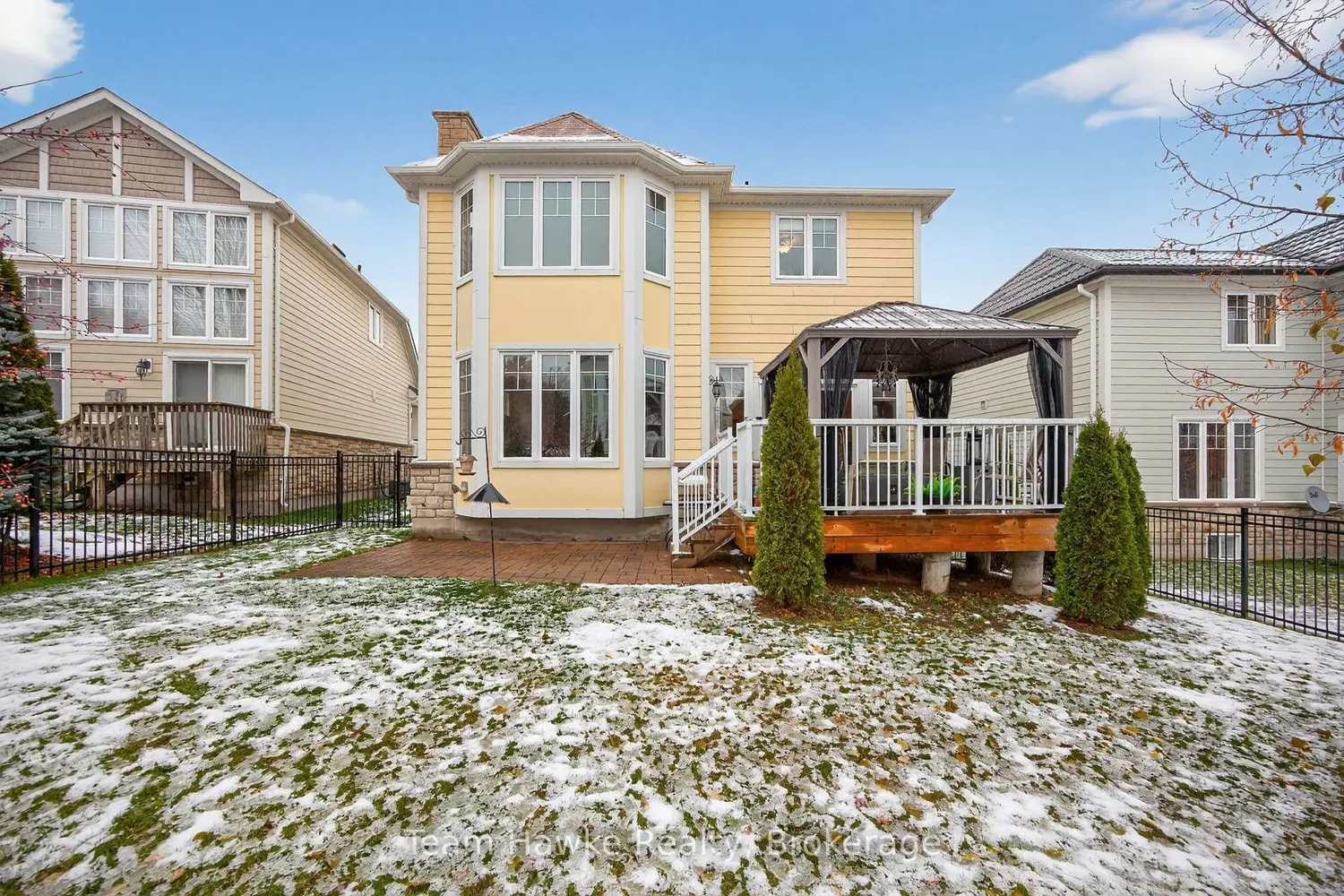 Additional image 14 of 9 Riverwalk Place