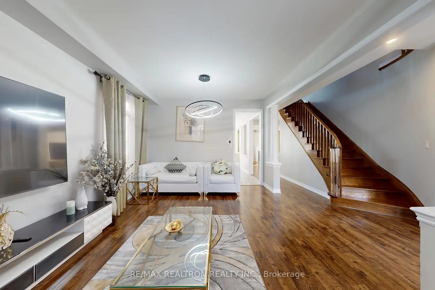 Additional image 3 of 145 Stonechurch Crescent