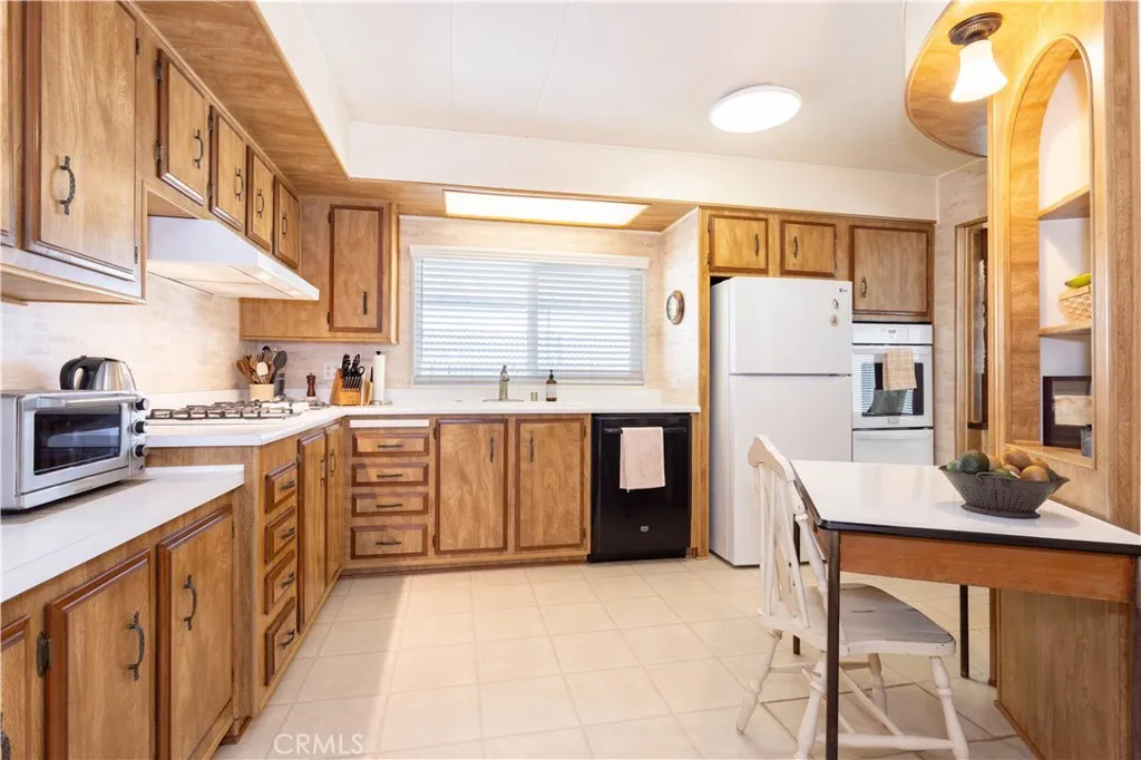 Additional image 9 of 21315 Jimpson Way, Canyon Country, CA 91351