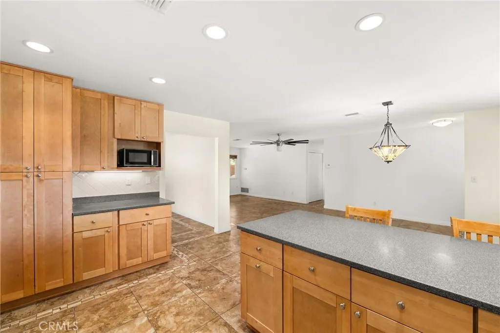 Additional image 11 of 1029 W Clifton, Redlands, CA 92373