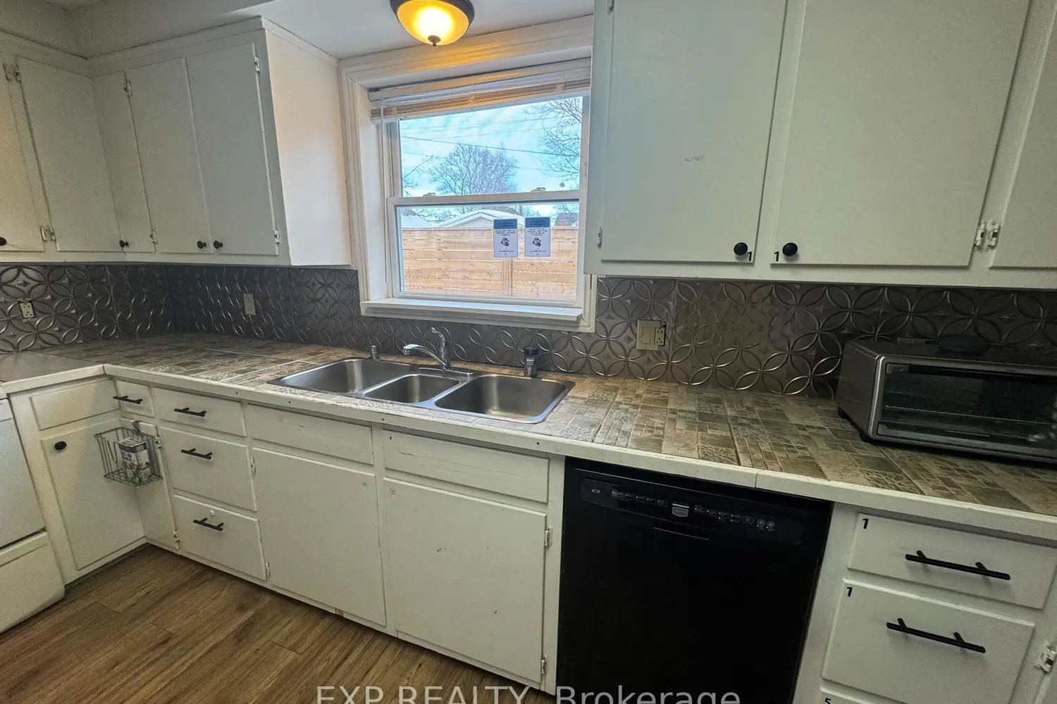 Additional image 2 of 612 Romaine Street