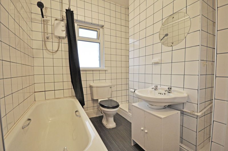 Additional image 9 of 2 bed flat to rentSpacious Apartment, Durham Road, Newport NP19
