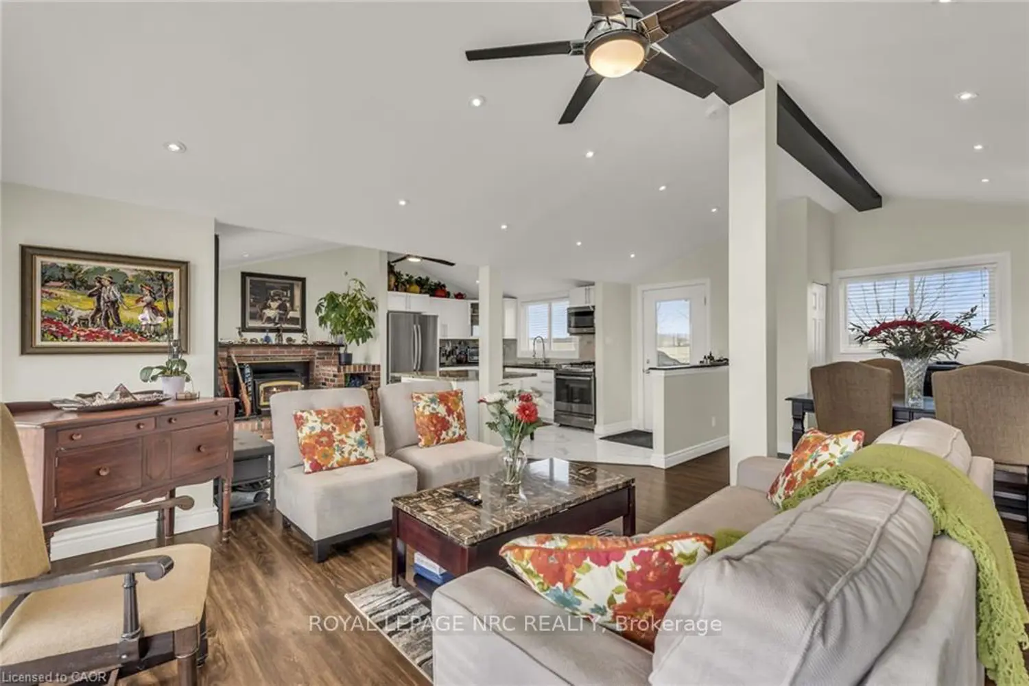 Additional image 8 of 817 Lakeshore Road