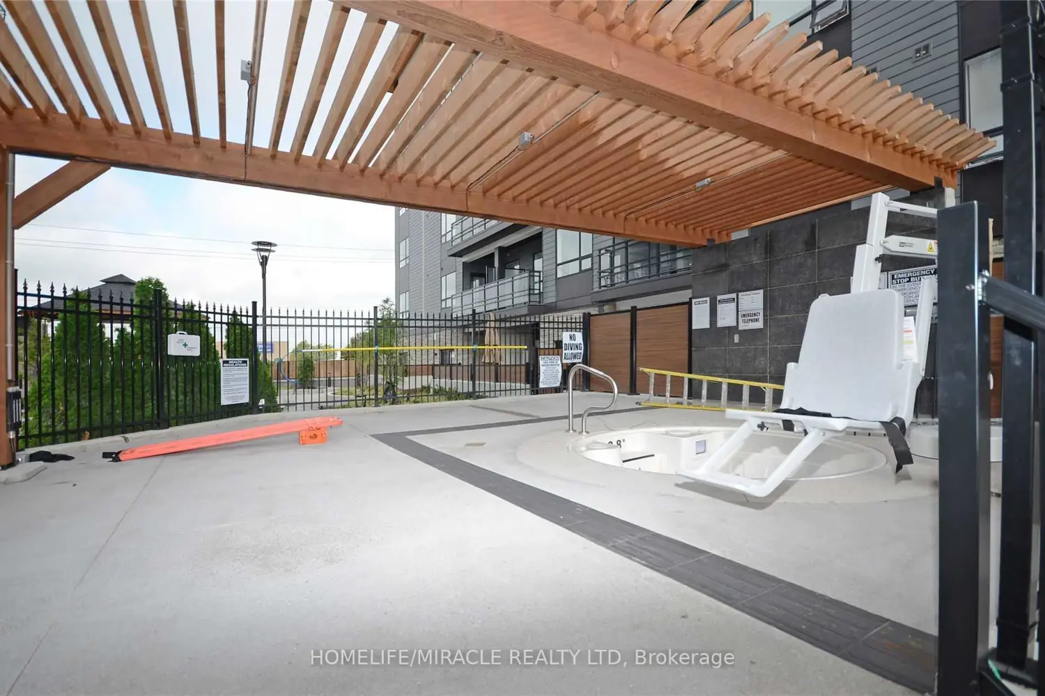 Additional image 16 of 243 Northfield Drive 211