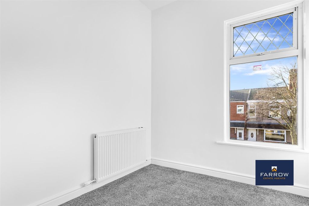 Additional image 17 of 4 bed terraced house to rentHainton Avenue, Grimsby DN32