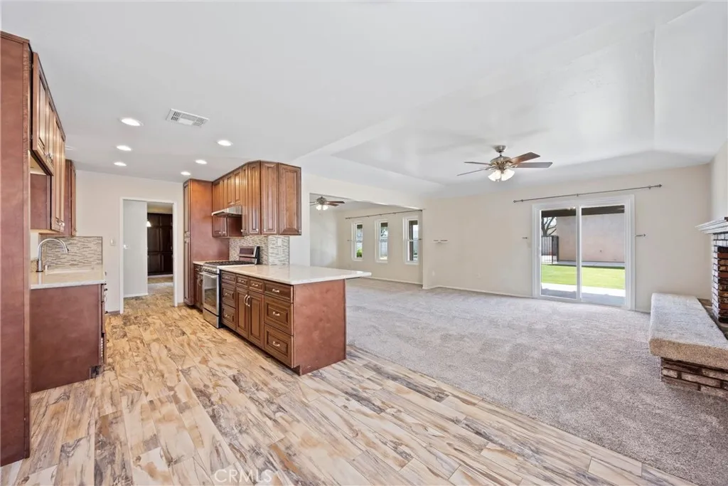 Additional image 102 of 10219 Planebrook Ave, Bakersfield, CA 93312