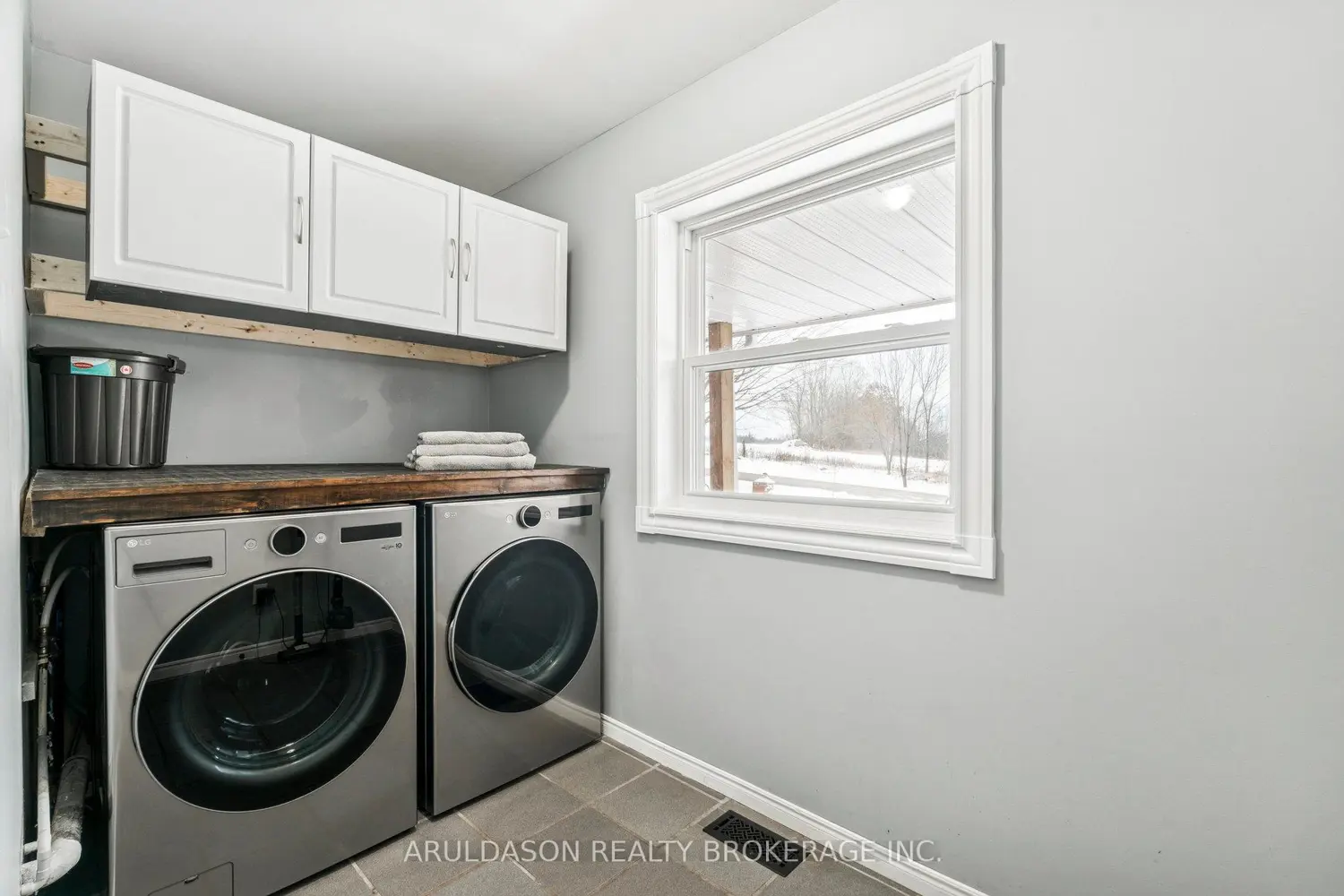 Additional image 7 of 602 Scarlett Line