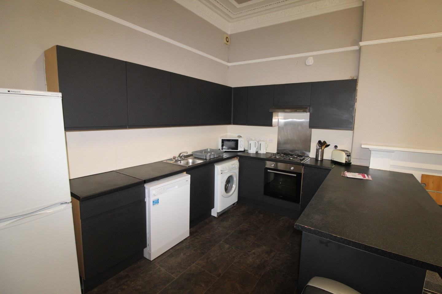 Additional image 2 of 10 Bed Flat, Kersland Street, G12, N1 7GU