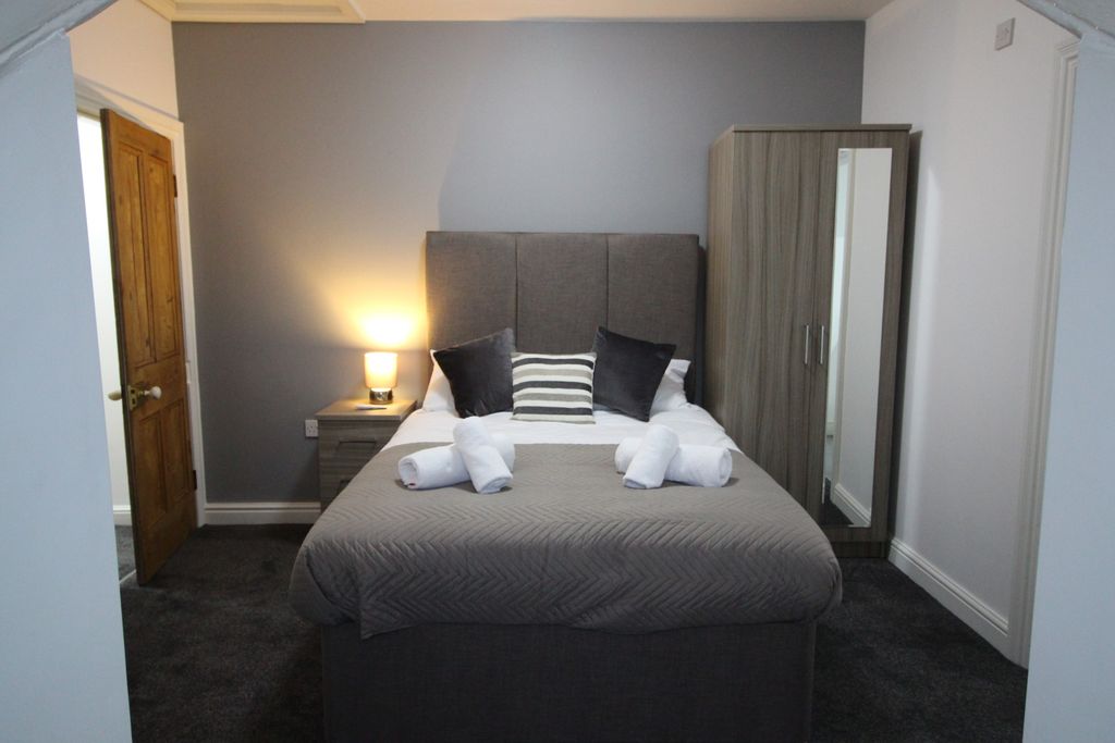 Additional image 3 of Room to rentWelholme Road, Grimsby DN32