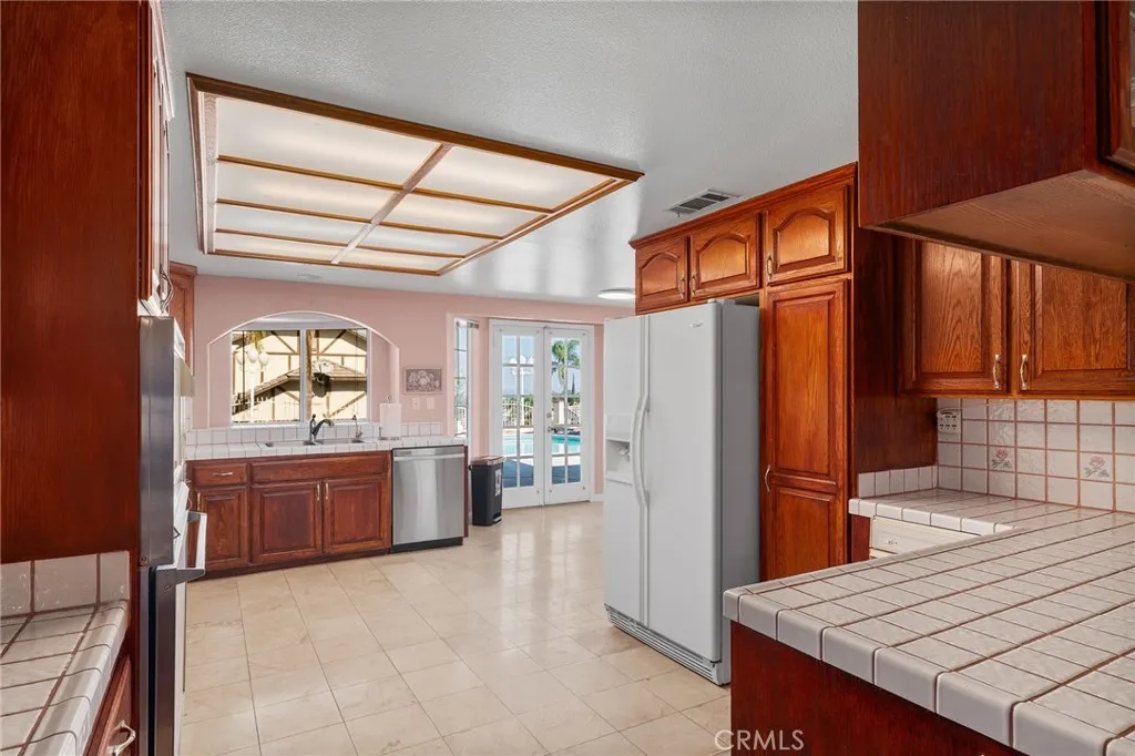 Additional image 66 of 1677 Laurelwood Avenue, Colton, CA 92324