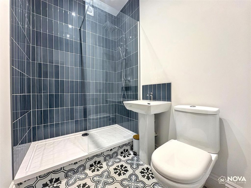 Additional image 20 of 6 bed shared accommodation to rentKingsthorpe Grove, Northampton NN2