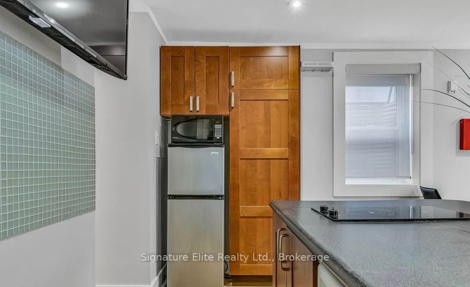 Additional image 4 of Bsmt-264 Howland Avenue, Toronto, ON, M5R 3B6