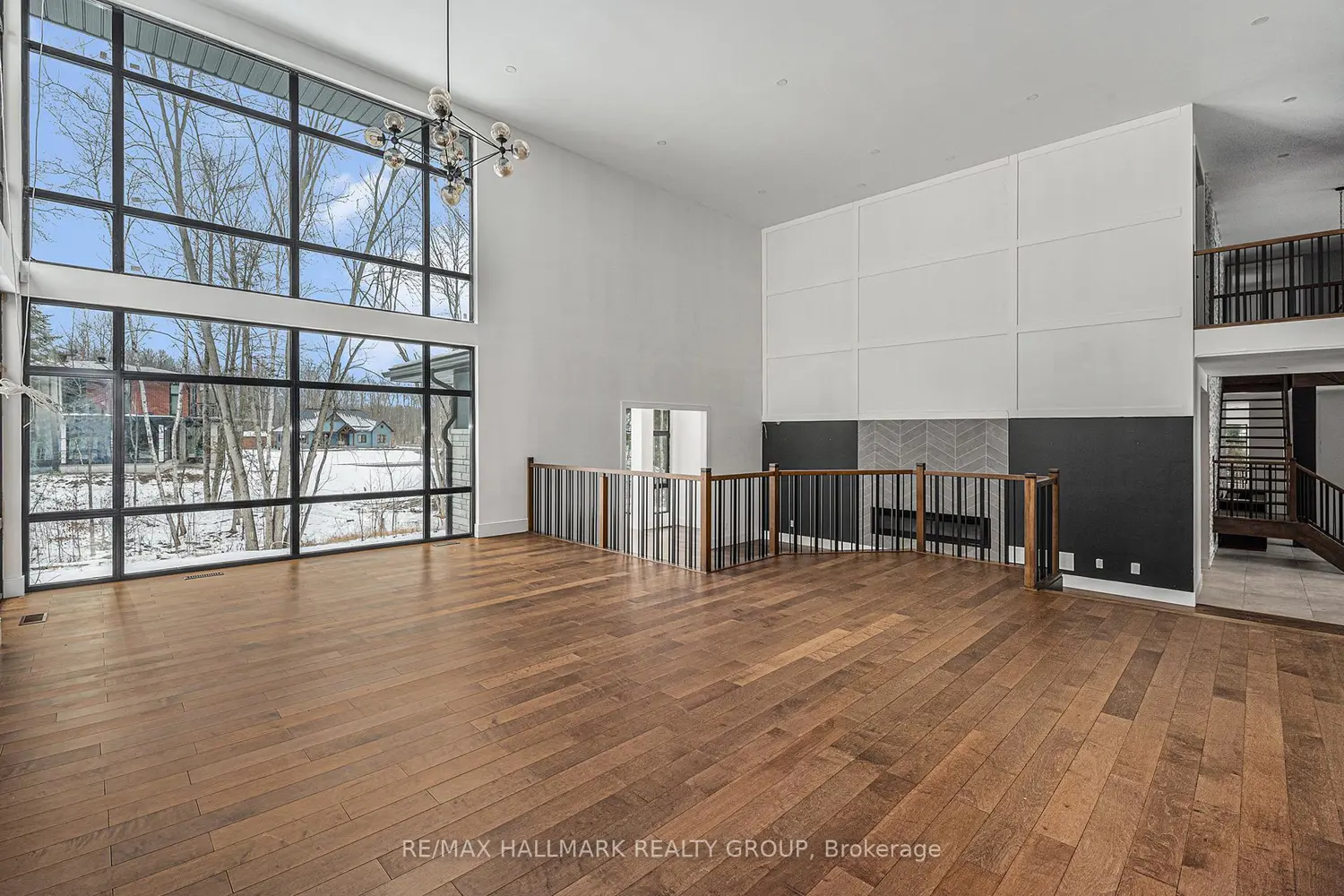 132 Robert Taite Drive photo 3