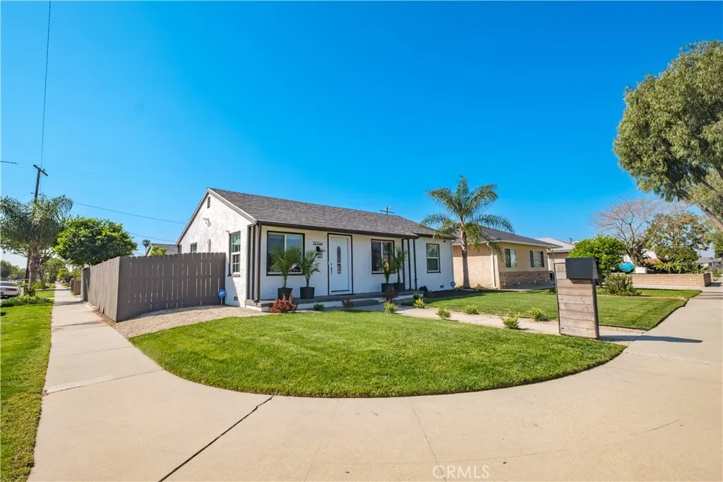Additional image 4 of 10246 Muroc St, Bellflower, CA 90706