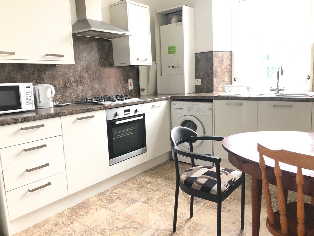 Additional image 2 of 4 Bed Flat, Great Western Road, G4, N1 7GU