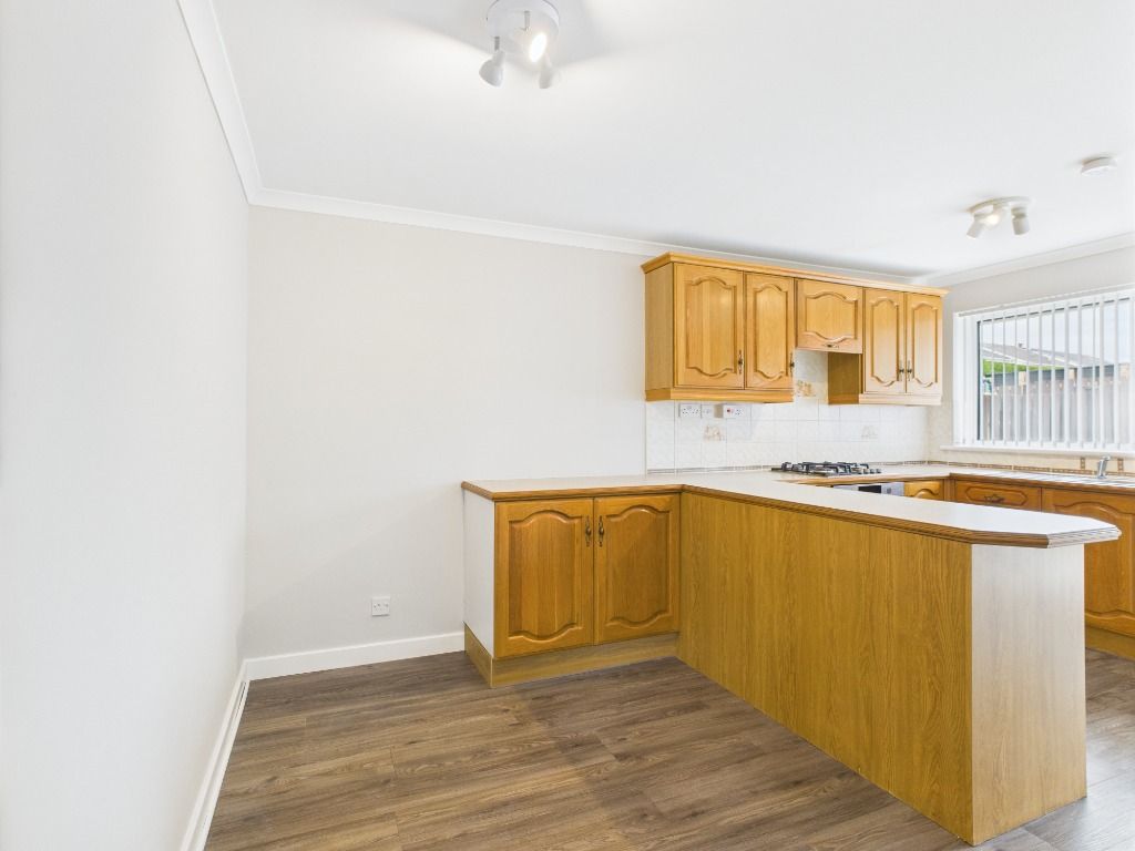 Additional image 7 of 3 bed semi-detached house to rentLoch Park Avenue, Carluke ML8