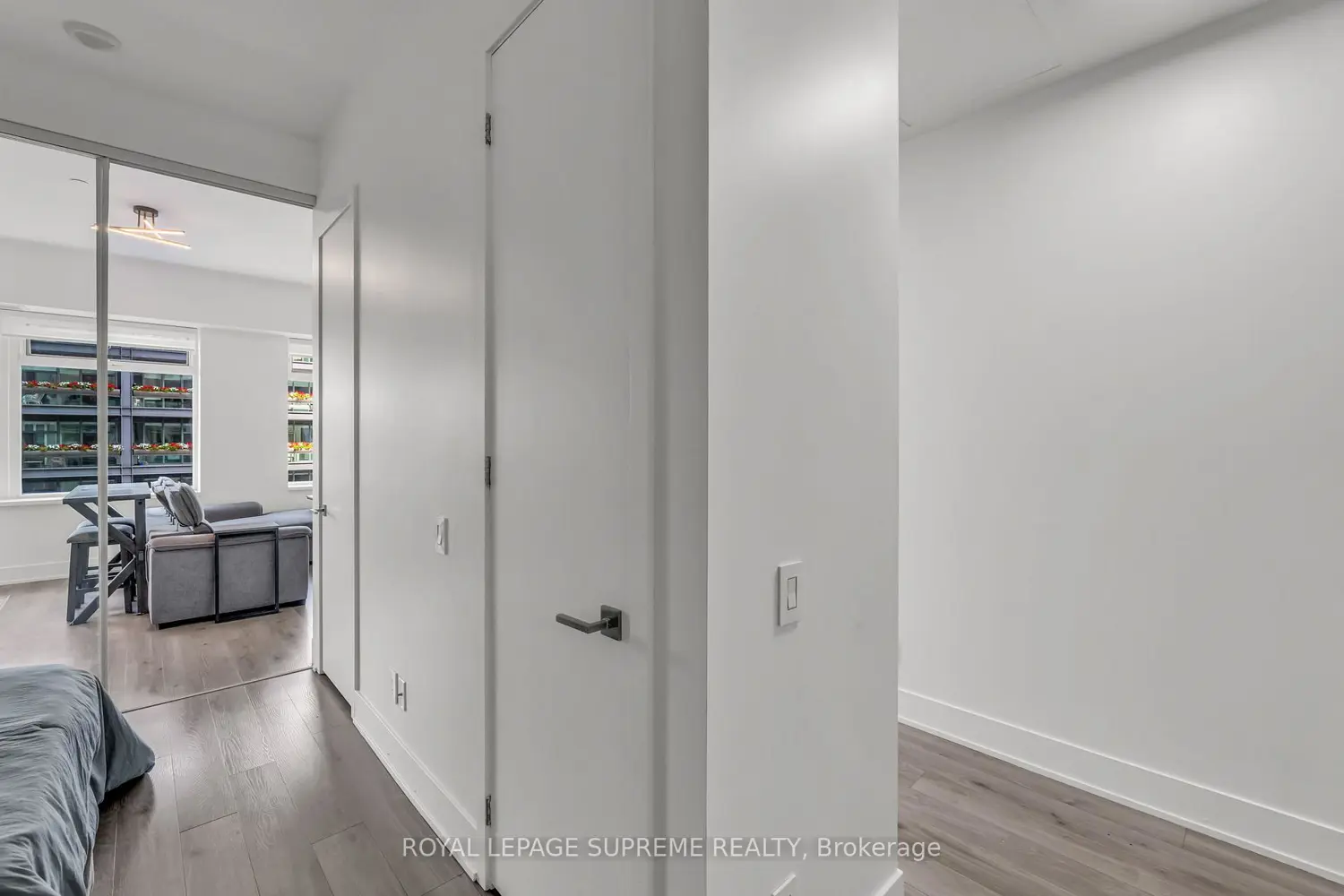 Additional image 14 of 111 St Clair Avenue 604