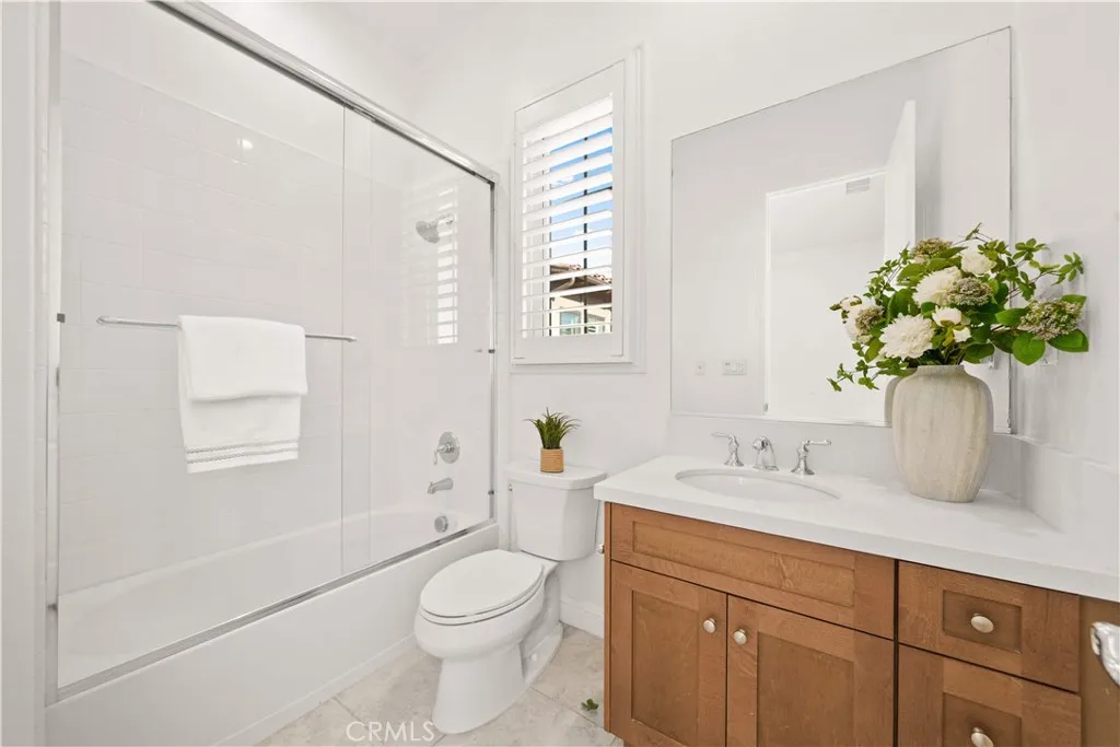 Additional image 131 of 221 Clear Fls, Irvine, CA 92602