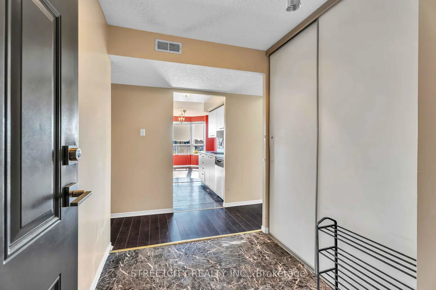 Additional image 4 of 30 Chapman Court 710