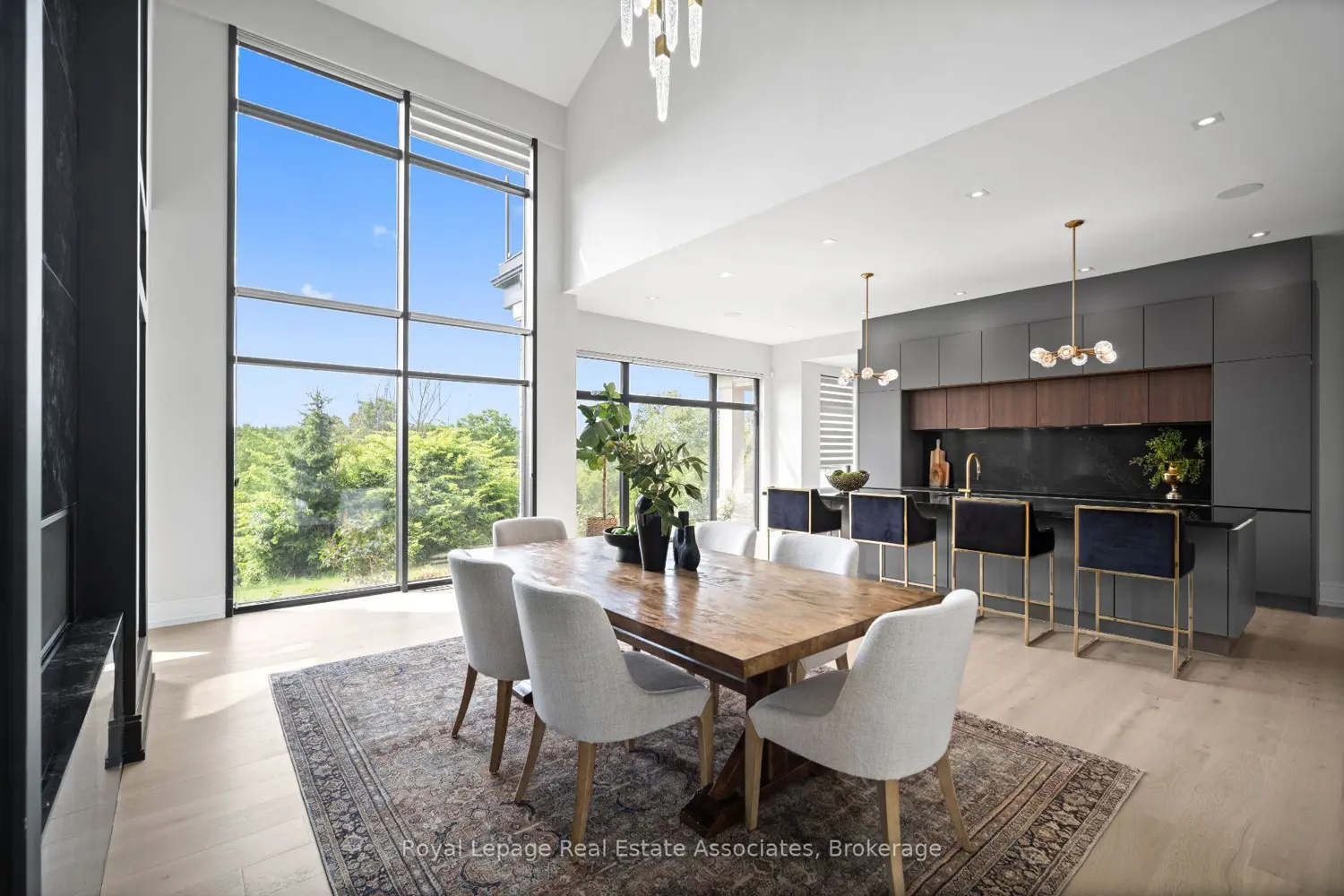 Additional image 2 of 2 River Road