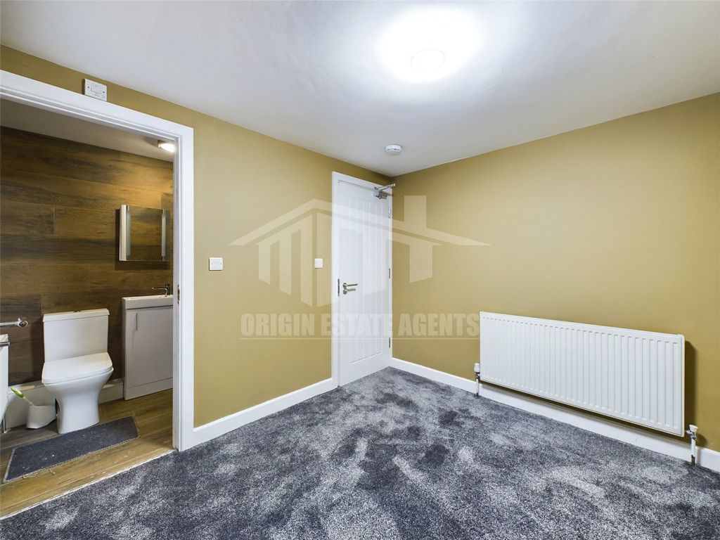 Additional image 15 of 8 bed detached house to rentBoughton Green Road, Northampton NN2