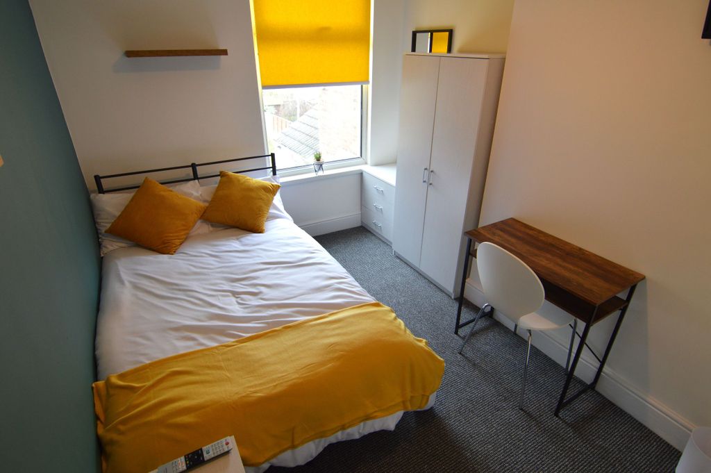 Additional image 6 of Room to rentFarebrother Street, Grimsby DN32