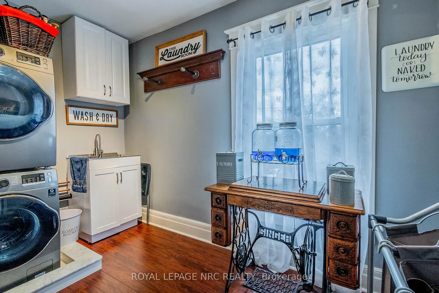 Additional image 13 of 6107 Barker Street