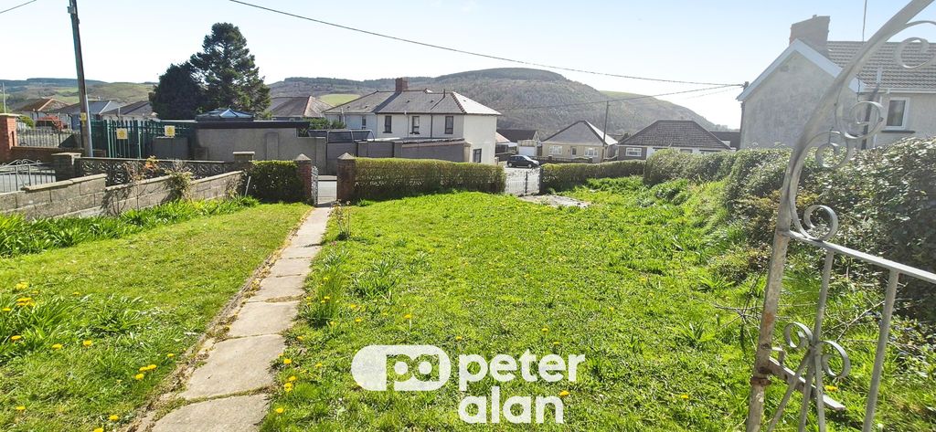 Additional image 2 of 3 bed property to rentBrynbryddan, Port Talbot SA12