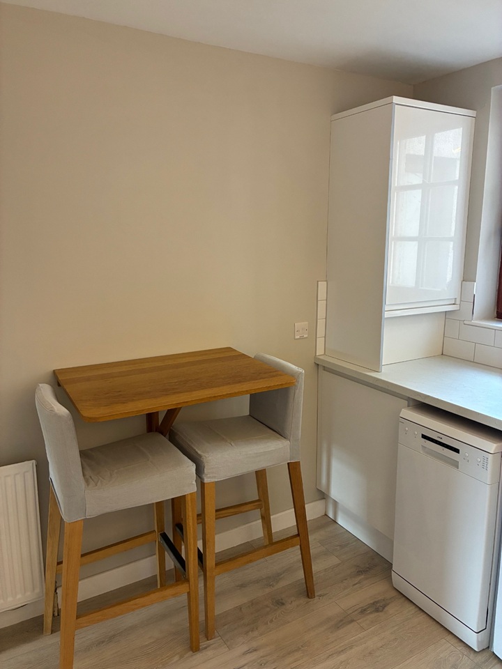 Additional image 4 of 2 Bed Flat, East Cromwell St, EH6, N1 7GU