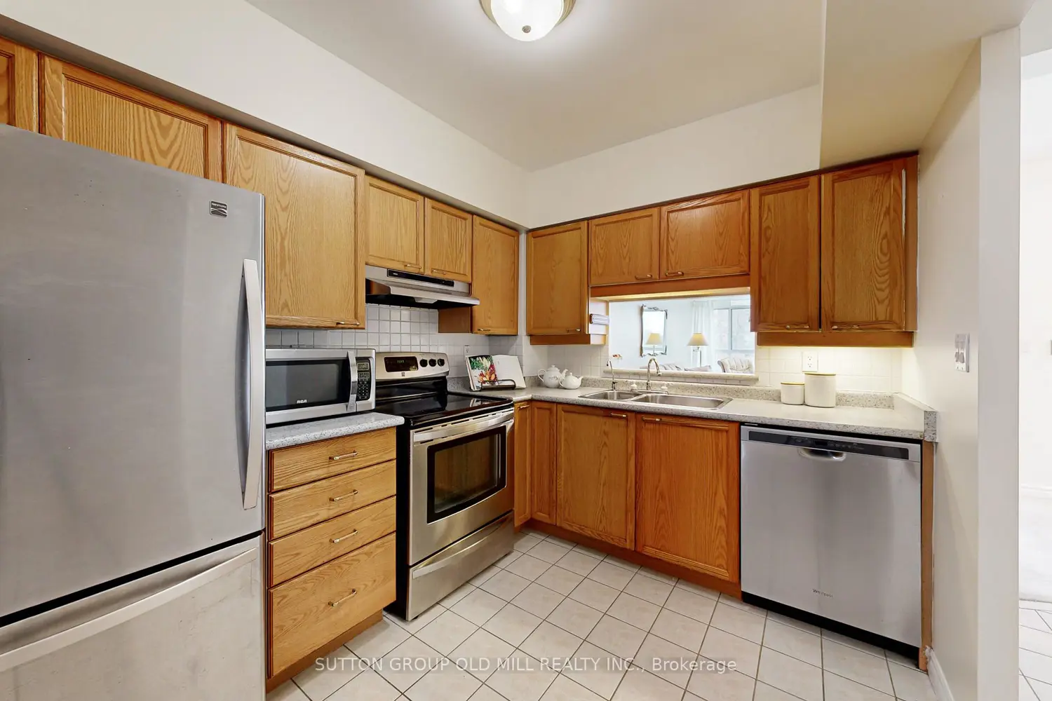 Additional image 5 of 115 Bonis Avenue 611