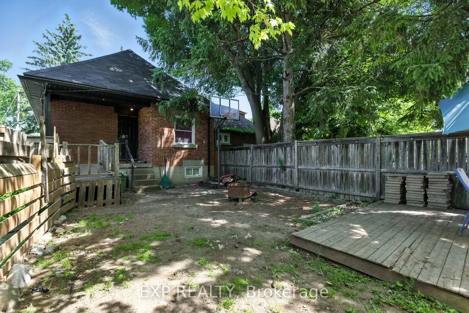 Additional image 19 of 20 Barrington Avenue