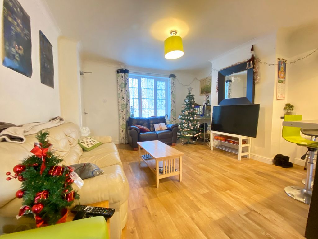 Additional image 4 of 6 bed property to rentFoxley Close, Norwich NR5