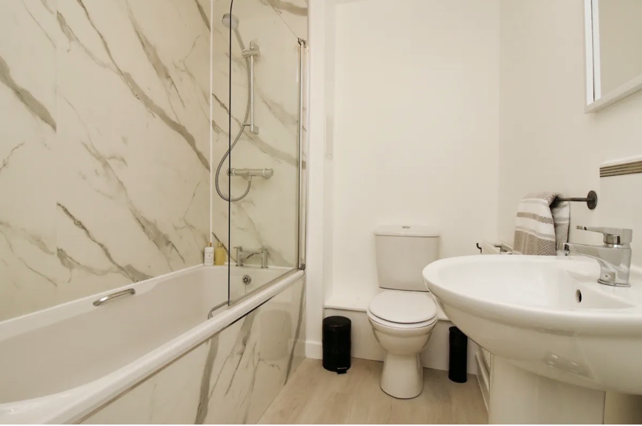 Additional image 9 of 3 Bed Flat, Waterfront Park, EH5, N1 7GU