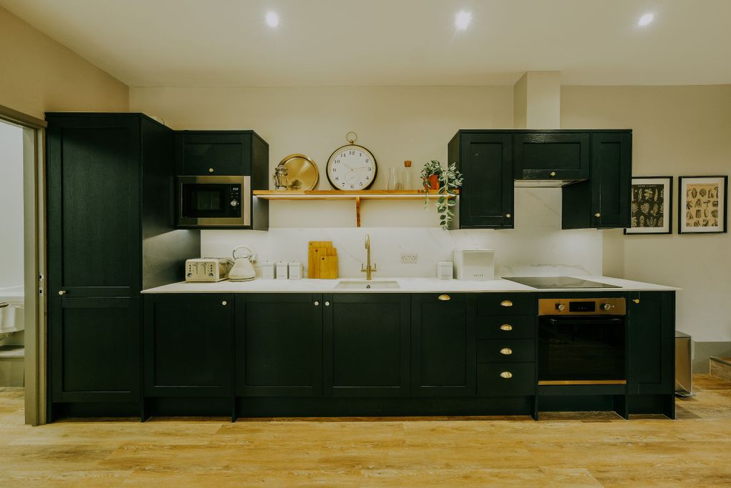 Additional image 2 of 2 bed cottage to rentClevedon Golf Club, Castle Road, Clevedon BS21