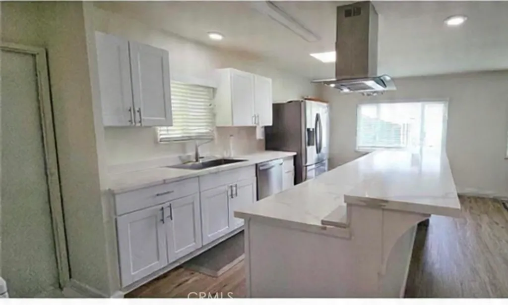 Additional image 4 of 21851 Newland Street, Huntington Beach, CA 92646