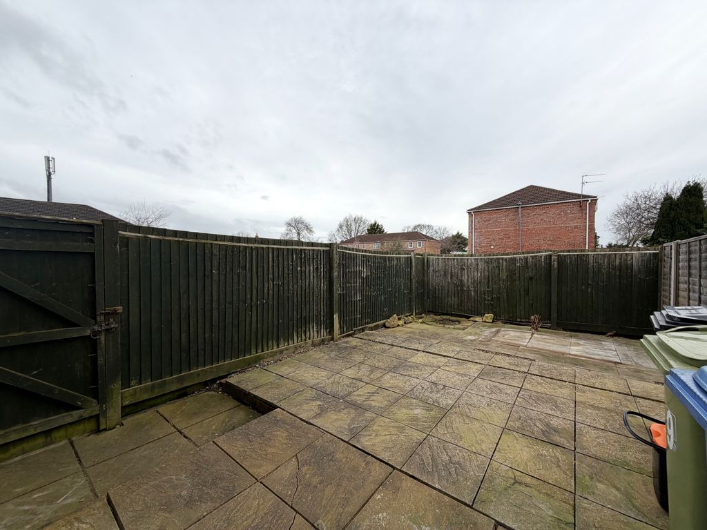 Additional image 8 of 2 bed end terrace house to rentDaubeney Avenue, Saxilby LN1
