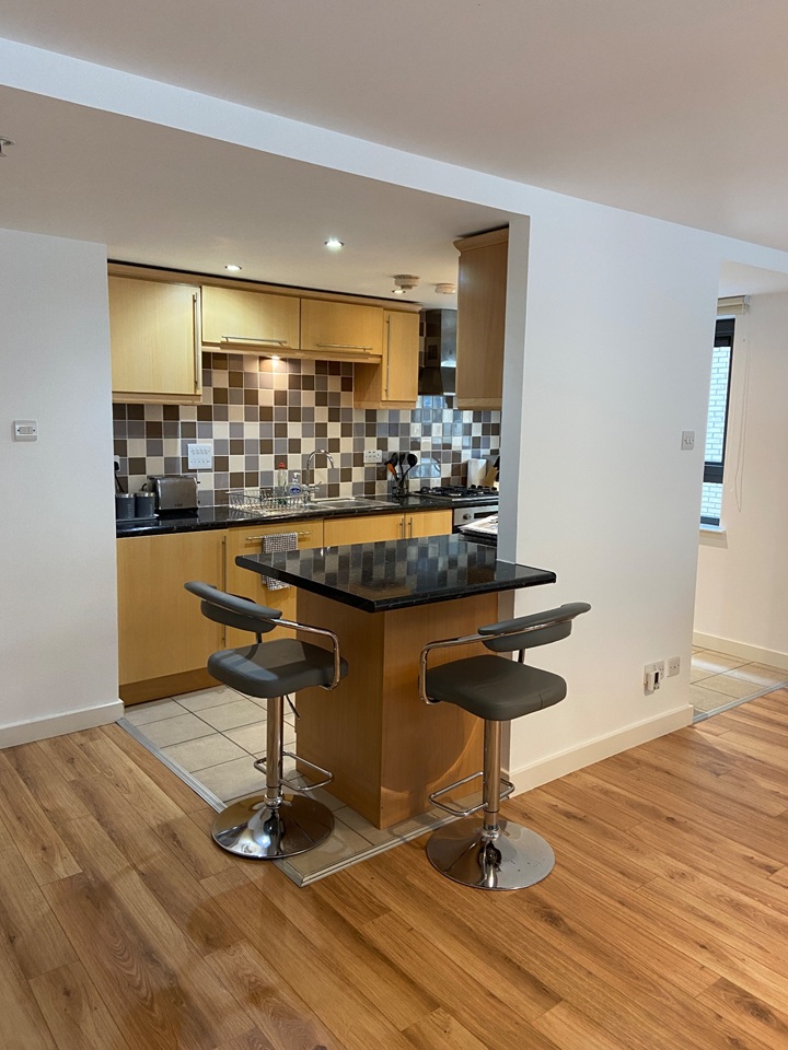 Additional image 3 of Room in a Shared Flat, Kent Road, G3, N1 7GU