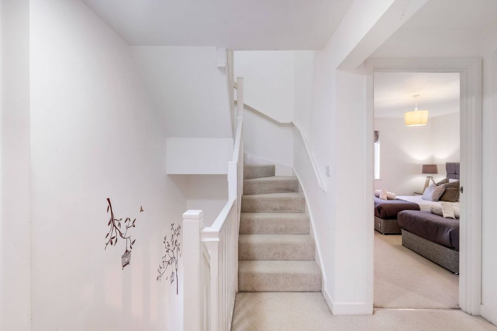 Additional image 14 of 6 bed semi-detached house to rentRedcar Road, Bicester OX26